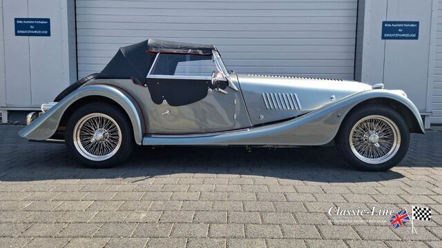 MORGAN Plus 8