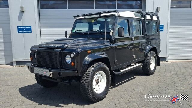 LAND ROVER Defender 110 Station Wagon