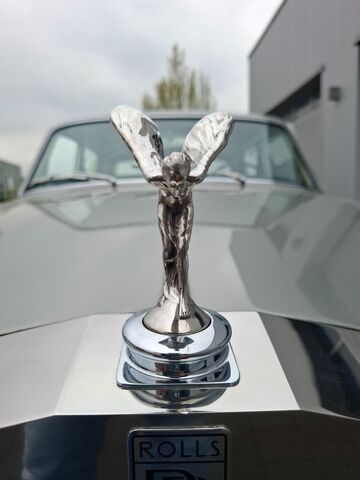 ROLLS ROYCE Silver Shadow