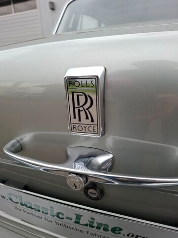 ROLLS ROYCE Silver Shadow