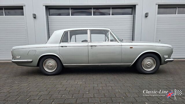 ROLLS ROYCE Silver Shadow