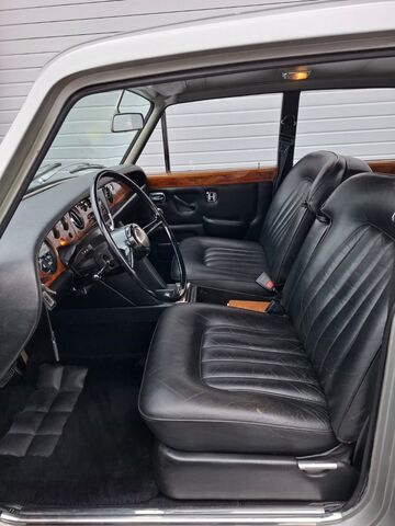 ROLLS ROYCE Silver Shadow