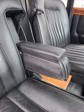 ROLLS ROYCE Silver Shadow