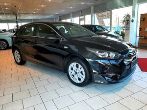 KIA ceed 1.5T DCT 140 VISION KOMF+ (NAV) MJ25