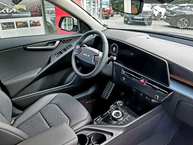 KIA Niro 64,8 kWh INS WP DW TEC REX DRG Ansicht 9 für Fahrzeugdetailseite