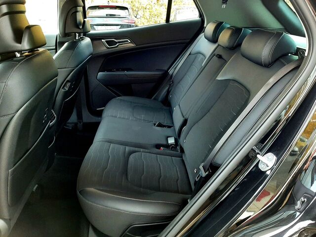 KIA Sportage 1.6T 48V DCT 2WD Spirit Drive AHK MJ25 Ansicht 11 für Fahrzeugdetailseite