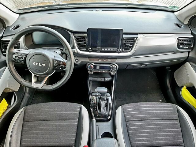 KIA Stonic 1.0T 48V DCT SPIRIT TECH MJ25 Ansicht 15 für Fahrzeugdetailseite