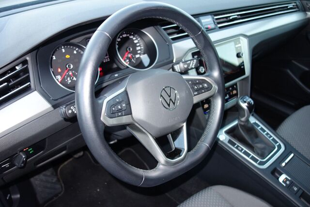 VW Passat Variant 2,0 TDI Conceptline Navi LED, etc Ansicht 10 für Fahrzeugdetailseite