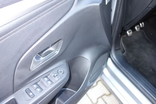 OPEL Corsa F 1,2 GS Line LED Tempomat SHZ PDC etc. Ansicht 11 für Fahrzeugdetailseite
