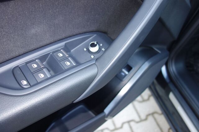 AUDI Q5 40 TDI Quattro S Tronic AHK LED Navi, etc. .. Ansicht 11 für Fahrzeugdetailseite