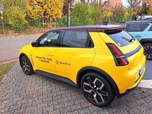 RENAULT R 5 Techno 120 Urban Range