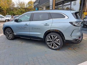 RENAULT Espace VI Iconic E-Tech Hybrid