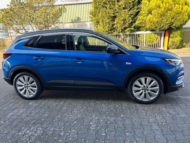 OPEL Grandland X Grandland Ultimate Plug-in-Hybrid 4 Ansicht 4 für Fahrzeugdetailseite