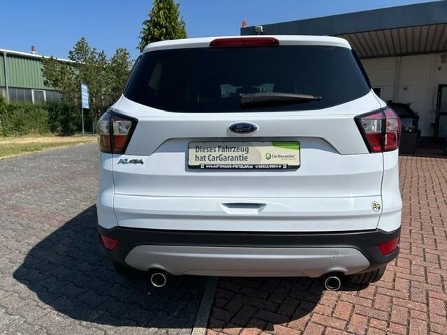 FORD Kuga Titanium Ansicht 6 für Fahrzeugdetailseite