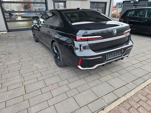 BMW 740 d xDrive MSport Cinema Loung B&amp;W np 163.000,