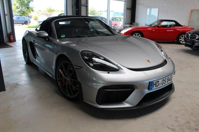 PORSCHE Boxster Spyder/ Schalter/GT-Silber/Carbonsitze Ansicht 2 für Fahrzeugdetailseite