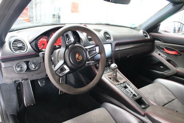 PORSCHE Boxster Spyder/ Schalter/GT-Silber/Carbonsitze Ansicht 8 für Fahrzeugdetailseite