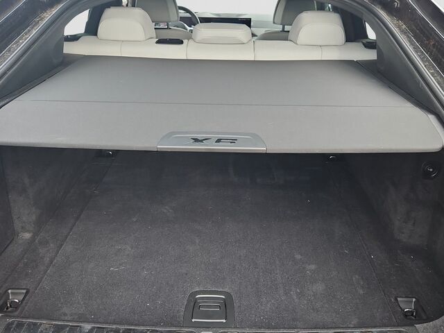 BMW X6 xDrive30d MSportPro 21 Z Luftfed CarbonAHK Ansicht 11 für Fahrzeugdetailseite