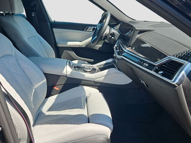 BMW X6 xDrive30d MSportPro 21 Z Luftfed CarbonAHK Ansicht 8 für Fahrzeugdetailseite