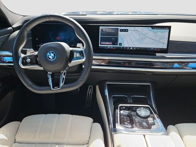BMW 750 e xDrive MSportPro 21Z TV+B&W  LoungSeat Ansicht 11 für Fahrzeugdetailseite
