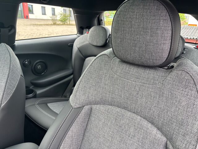 MINI Cooper SE Mini 3-trg.  Classic Trim Ansicht 16 für Fahrzeugdetailseite