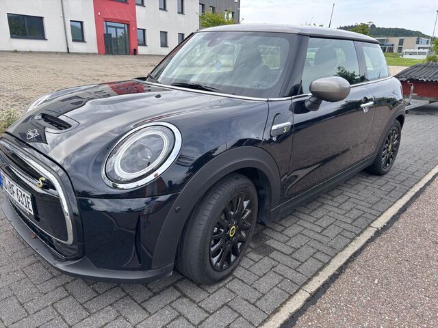 MINI Cooper SE Mini 3-trg.  Classic Trim Ansicht 19 für Fahrzeugdetailseite