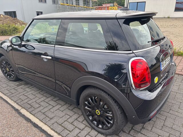 MINI Cooper SE Mini 3-trg.  Classic Trim Ansicht 21 für Fahrzeugdetailseite