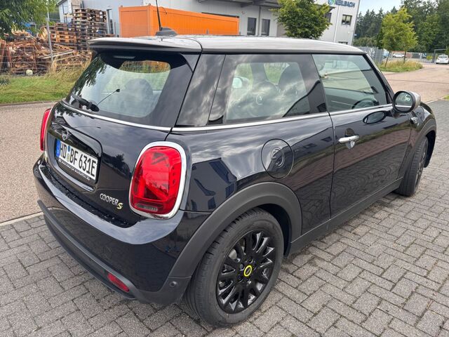 MINI Cooper SE Mini 3-trg.  Classic Trim Ansicht 23 für Fahrzeugdetailseite