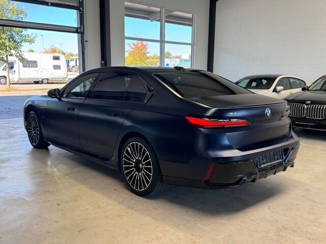 BMW 750 e xDrive SkyLounge Sitzlüftung NP 186.900 EUR Ansicht 7 für Fahrzeugdetailseite