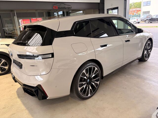 BMW iX xDrive45 HUD SkyLounge Luftfederung NP 111.565 EUR Ansicht 12 für Fahrzeugdetailseite