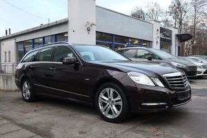 MERCEDES-BENZ E 200 E T-Modell  CDI AVANTGARDE -NAVI-