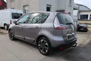 RENAULT Scenic III BOSE Edition