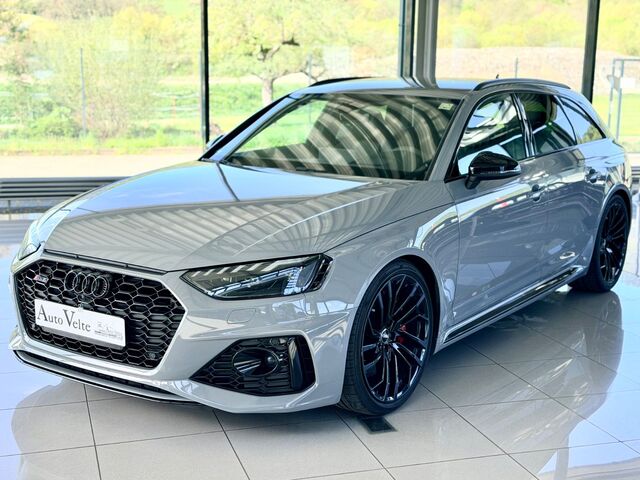 AUDI RS4 Avant 2.9 TFSI quattro