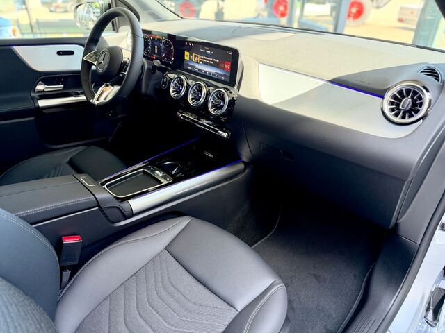MERCEDES-BENZ B 200 EASY-PACK-AHK-KAMERA-AMBIENTE Ansicht 12 für Fahrzeugdetailseite