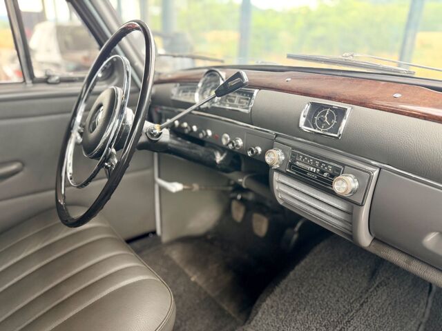 MERCEDES-BENZ 190 B Oldtimer Zustand wie Neu