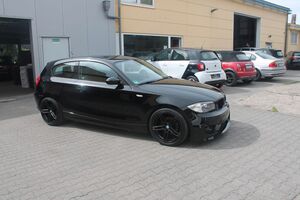 BMW 118 i M-Optik-Stoßfänger*neuer 18"Radsatz*tiefer*