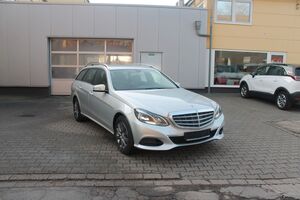 MERCEDES-BENZ E 200 T Aut+Wippen*LED*AHK*Sitzhzg*BT Audio*2.Hd