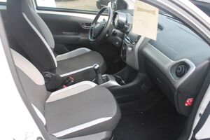 TOYOTA Aygo 1.0 x-play touch*RÜKA*Klima*Tempomat*