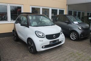 SMART ForTwo Cabrio el. drive Passion*Navi*Sitzhzg*MAL