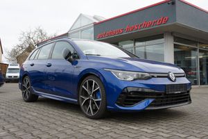 VW Golf VIII Variant R 2.0 TSI 4Motion DSG *MATRIX*