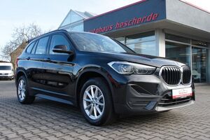 BMW X1 18i Advantage sDrive Steptronic *LED*NAVI*