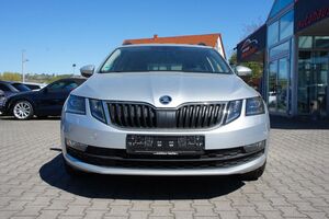 SKODA Octavia Combi 1.5 TSI DSG Clever *LED*DAB*AHK*