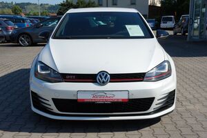 VW Golf VII GTI 2.0 TSI *BI-XENON*DYNAUDIO*NAVI*