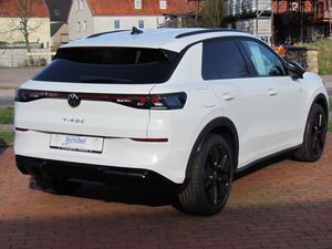 VW T-Roc 1.5 eTSI DSG R-Line AHK LED 4J./120.000km