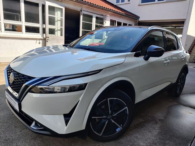 NISSAN Qashqai 1.3 DIG-T MHEV TEKNA PGD