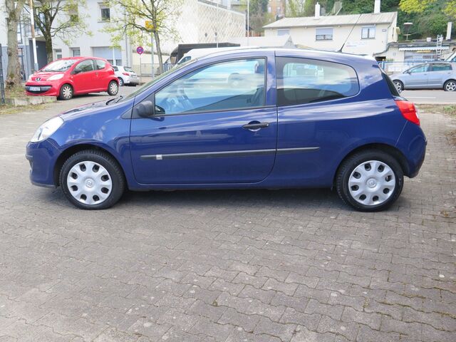 RENAULT Clio 3 türig Servo ZV 1.hnd Insp Neu 95000km