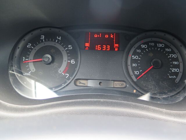 RENAULT Clio 3 türig Servo ZV 1.hnd Insp Neu 95000km