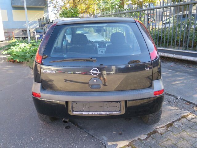 OPEL Corsa 1.4 16V Sportsline Version 2