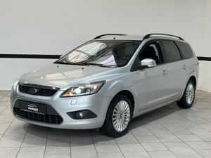 FORD Focus 1,8 Turnier Titanium Bi-Xenon*Klimaaut.*
