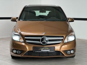 MERCEDES-BENZ B 250 BlueEFFICIENCY DCT Navi*Panorama